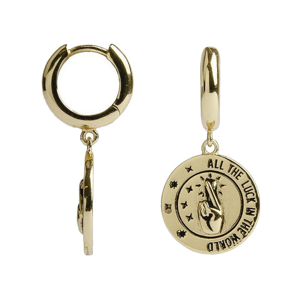 The all the luck circle earrings in gold colour from the brand ALL THE LUCK IN THE WORLD