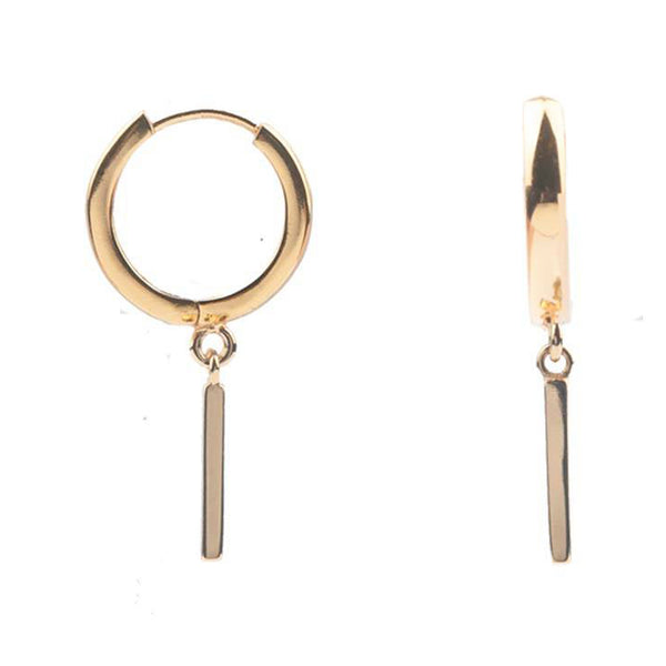 The bar earrings in gold colour from the brand ALL THE LUCK IN THE WORLD