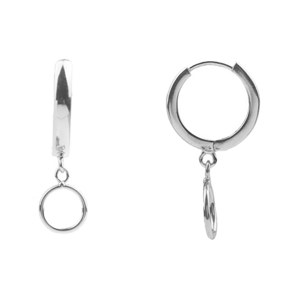 The circle earrings in silver colour from the brand ALL THE LUCK IN THE WORLD