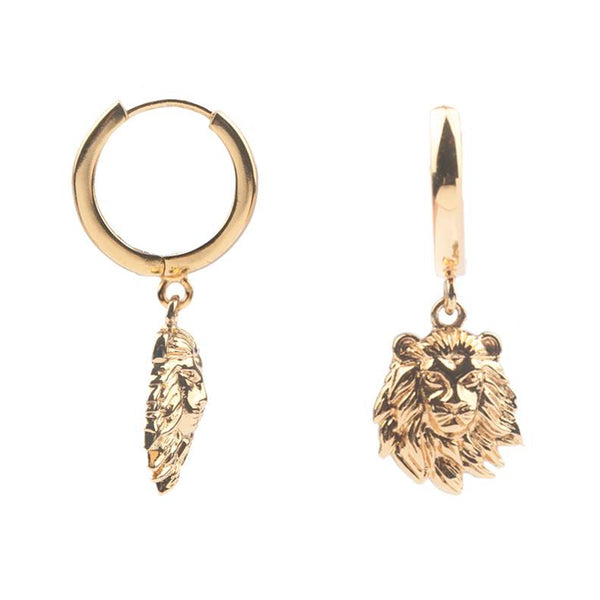 The lion earrings in gold colour from the brand ALL THE LUCK IN THE WORLD