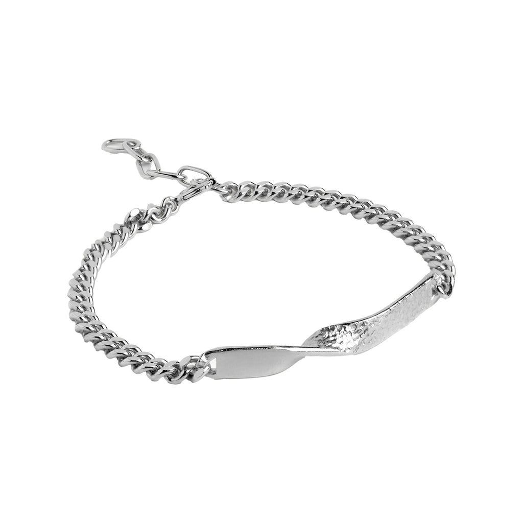 The Nadia bracelet in silver colour from the brand ENAMEL COPENHAGEN