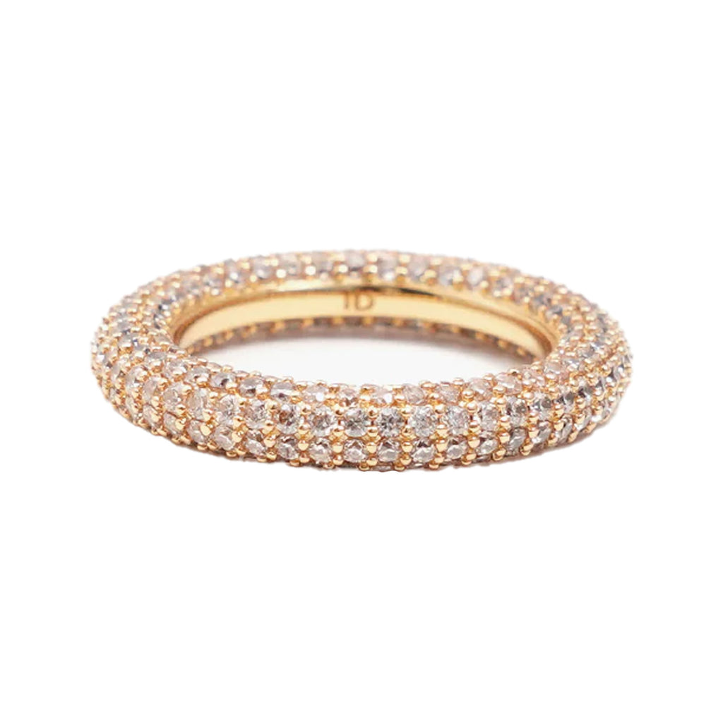 The colorful ring in gold and beige colours from the brand IZABEL DISPLAY