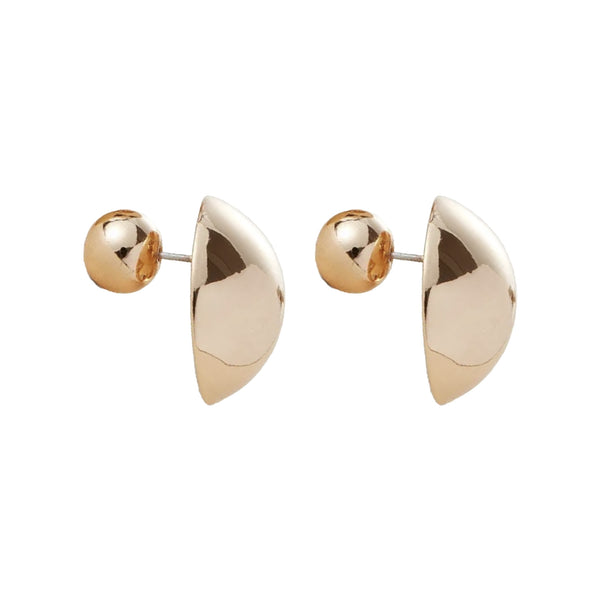 The Aurora earrings in gold colour from the brand JENNY BIRD