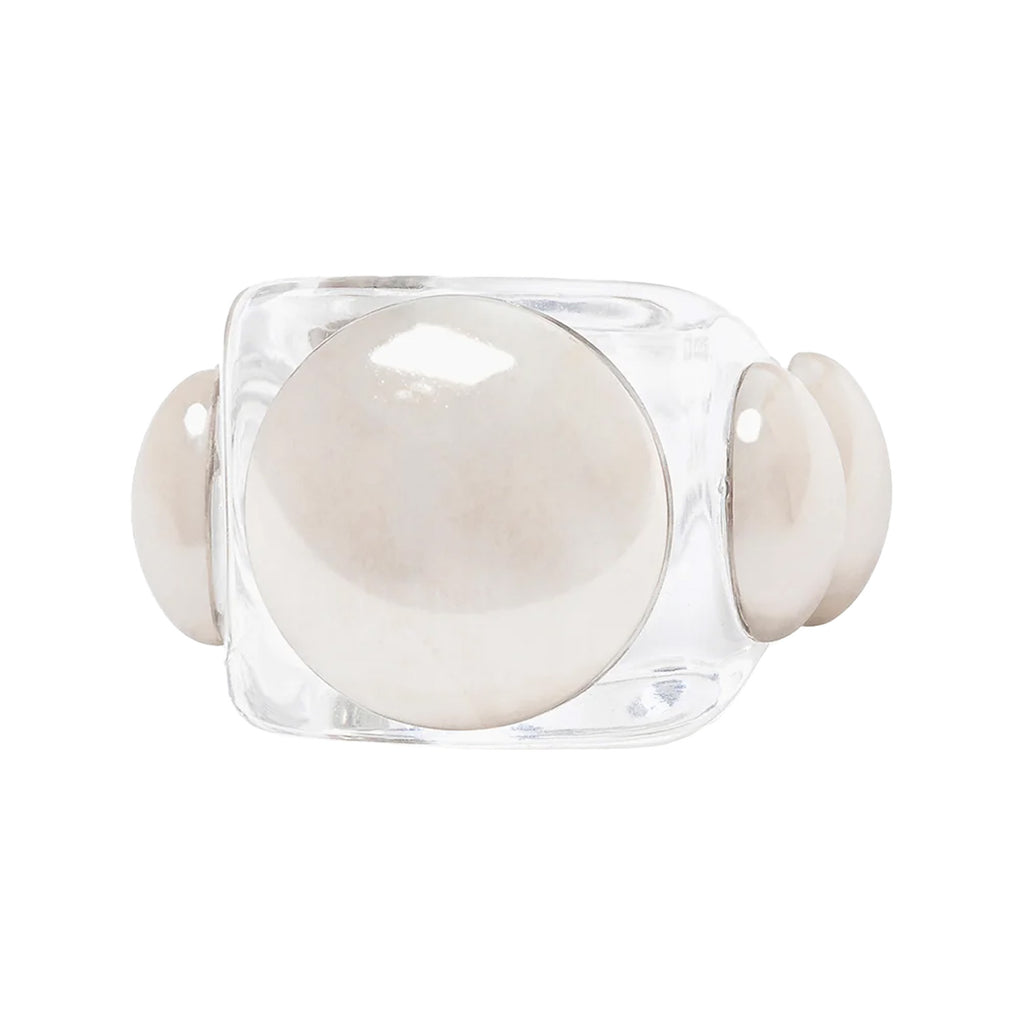 The Nyc ring in transparent and beige colour from the brand LA MANSO