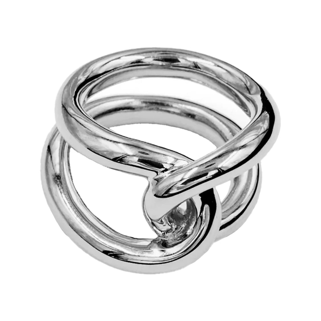 The Agnes ring in silver colour from the brand LIÉ STUDIO