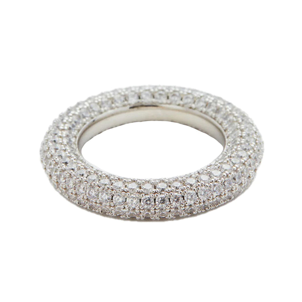 The Pave Amalfi ring in silver colour from the brand LUV AJ