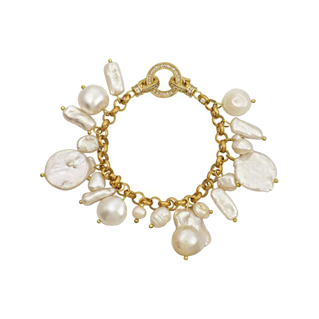 The Las Palmas bracelet in gold and pearl colours from the brand MAYOL JEWELRY