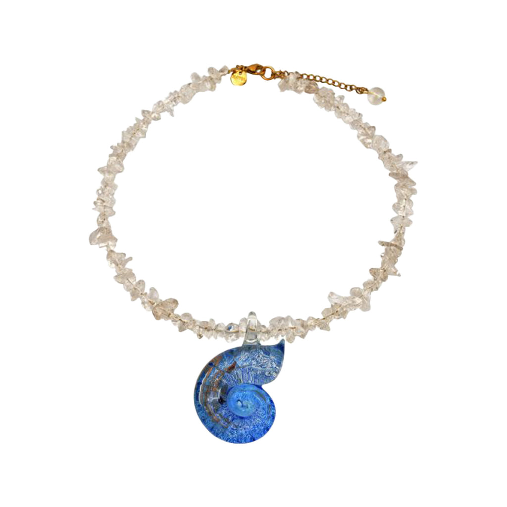 The Pais Tropical necklace in gold, pearl and blue colours from the brand MAYOL JEWELRY