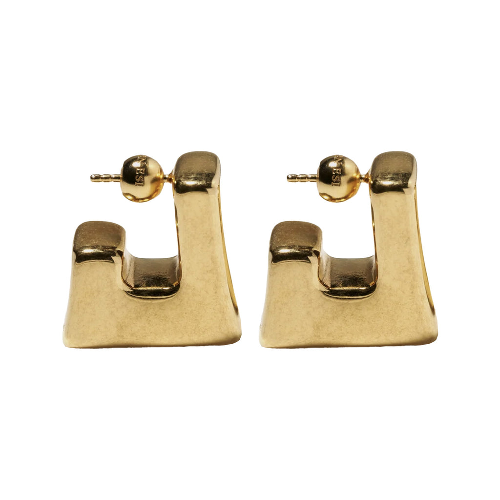 The Cubo earrings in gold colour from the brand PANCONESI