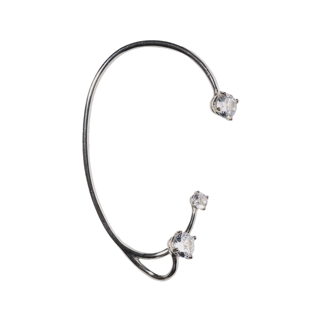 The Three Point ear cuffs in silver colour from the brand PANCONESI