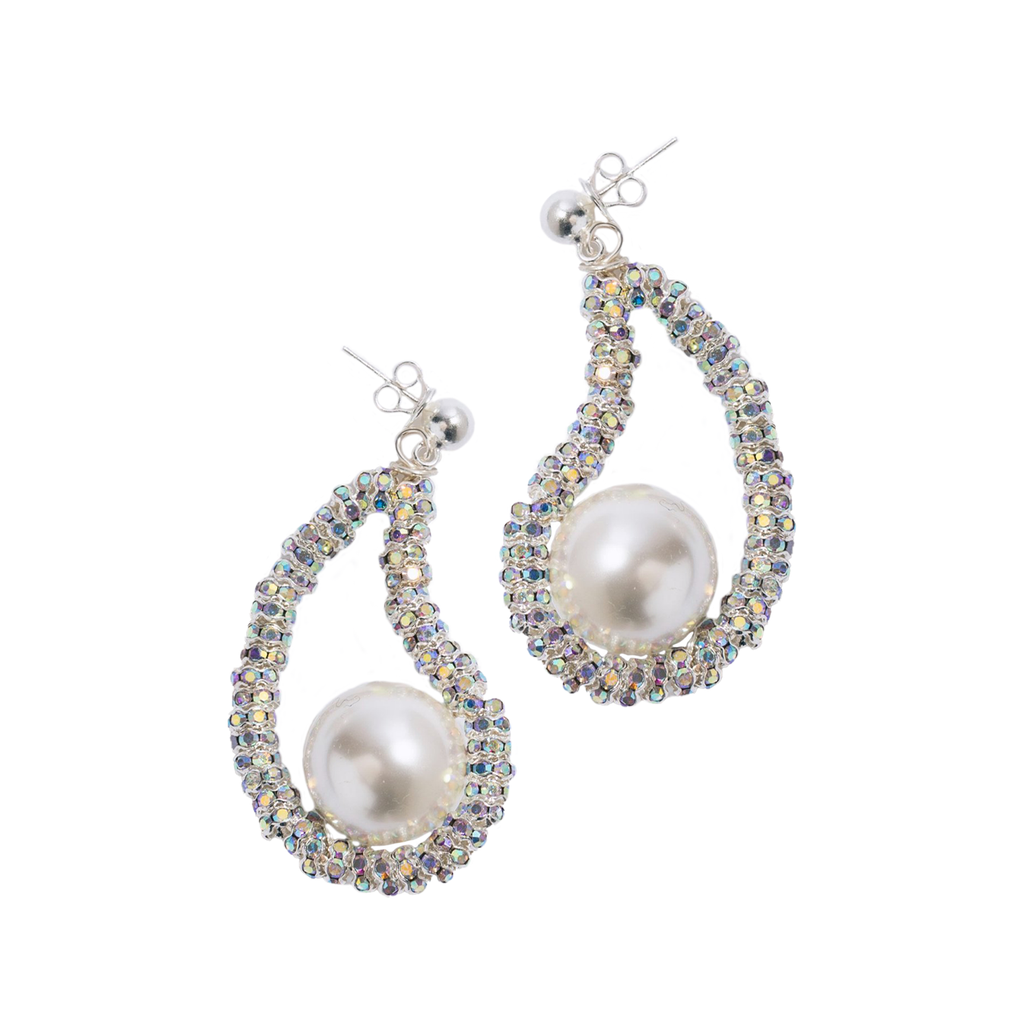 The Mini Oysters earrings from PEARL OCTOPUSS.Y.