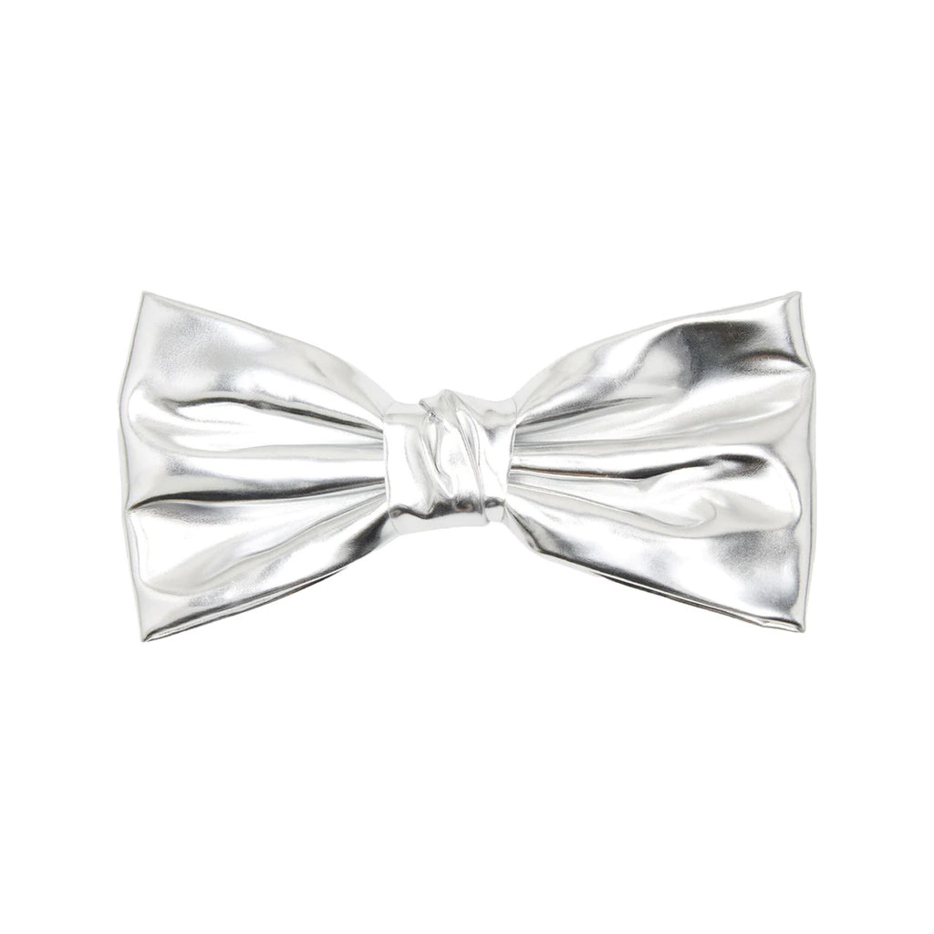 The Kiki bow clip in silver colour from the brand PICO COPENHAGEN