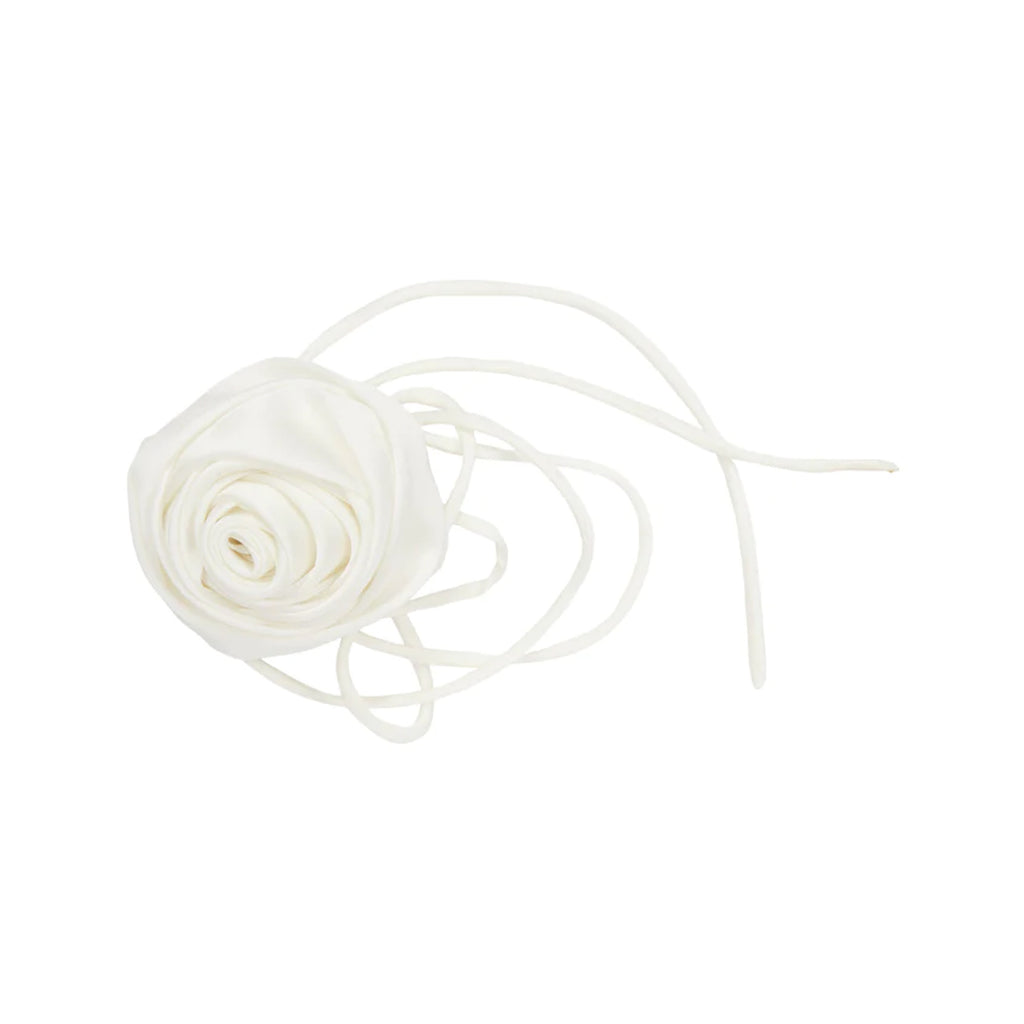 The rose string choker in off white colour from the brand PICO