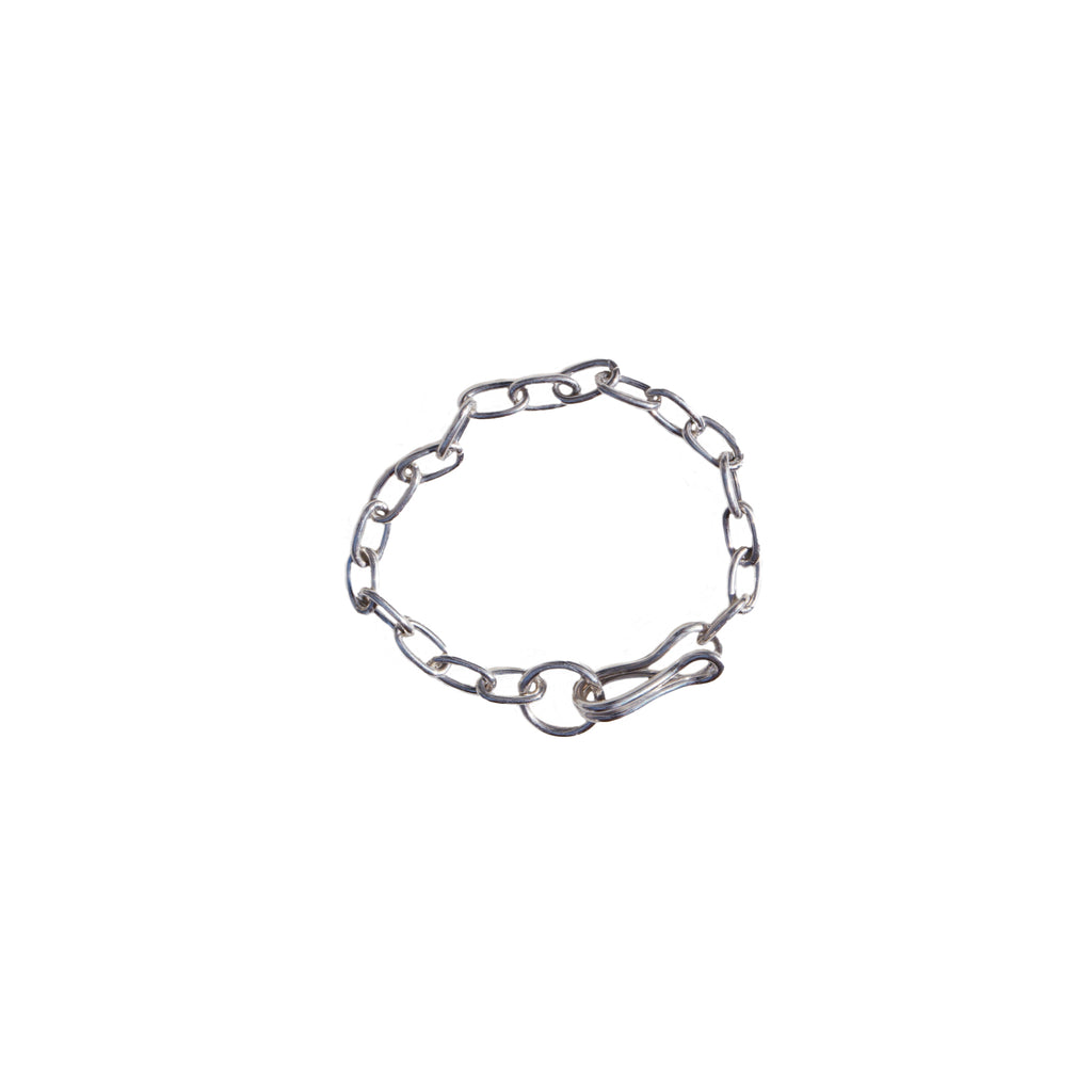 The girlfriend bracelet in silver colour from the brand SASKIA DIEZ