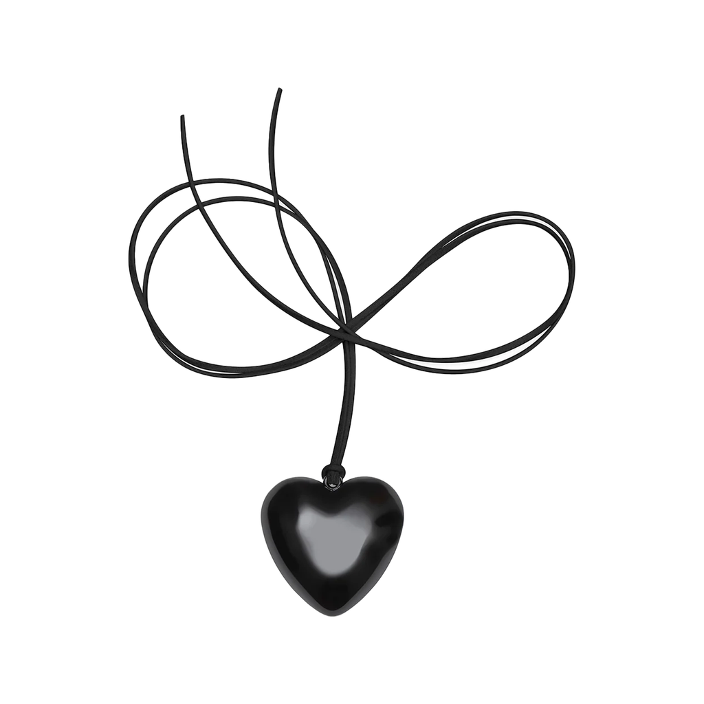 The Spirit Big Heart necklace in black colour from the brand THE GOOD STATEMENT