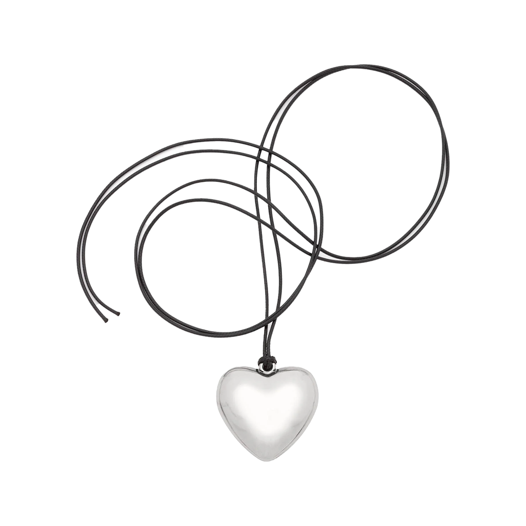 The Spirit Small Heart necklace in silver and black colours from the brand THE GOOD STATEMENT